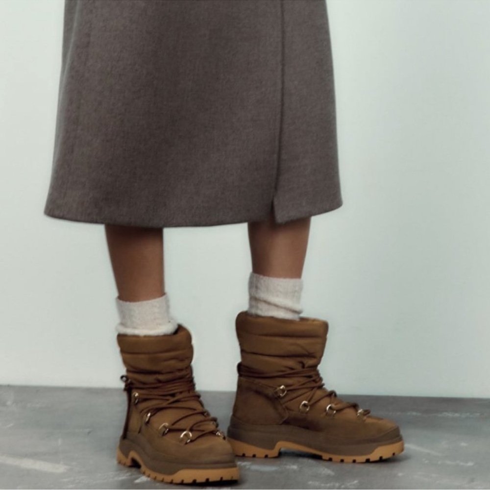 NWT Camel Brown Quilted Ankle Puffer Boots, US 7 1/2